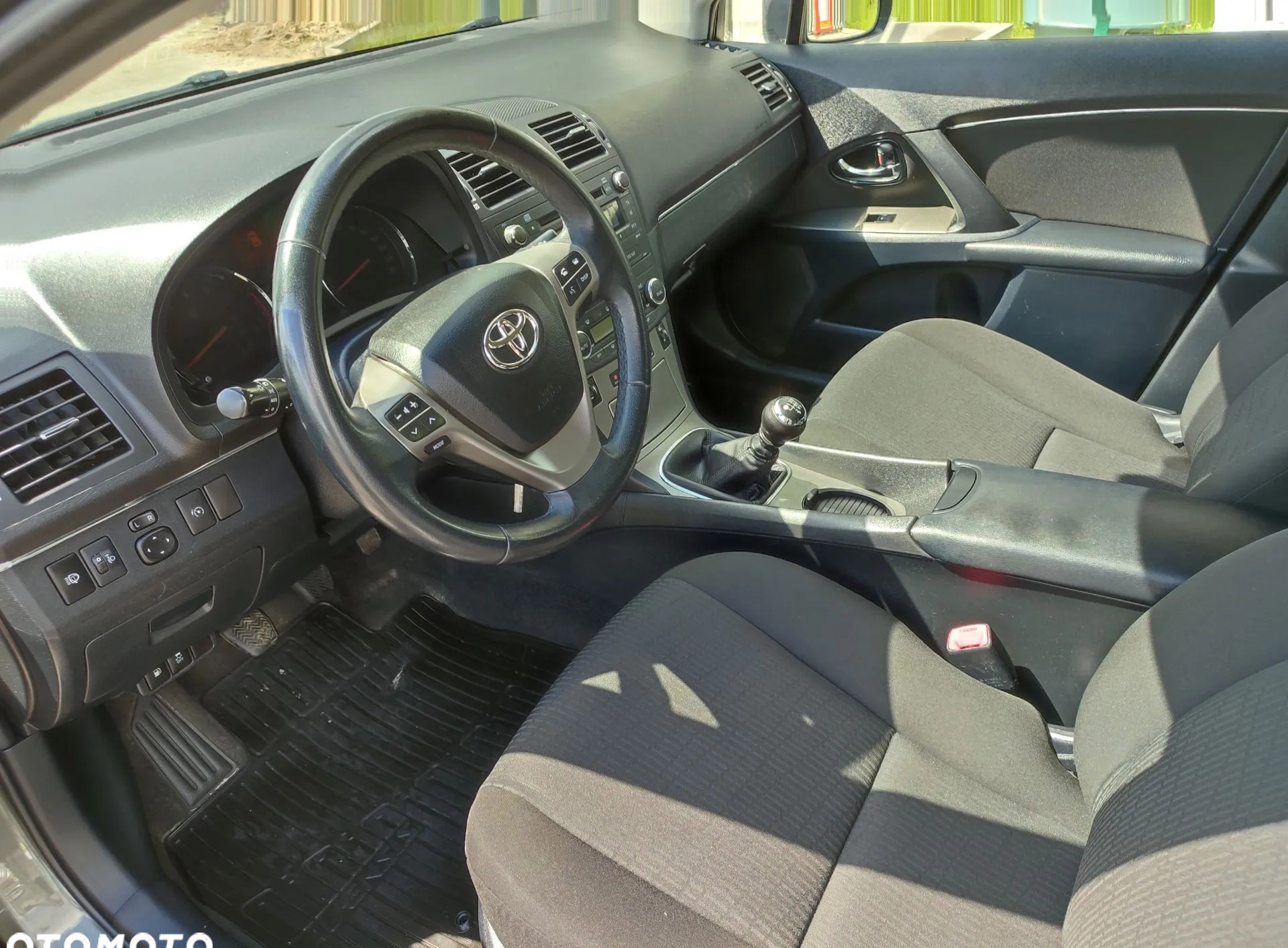 Toyota Avensis cena 25900 przebieg: 308000, rok produkcji 2009 z Radom małe 154